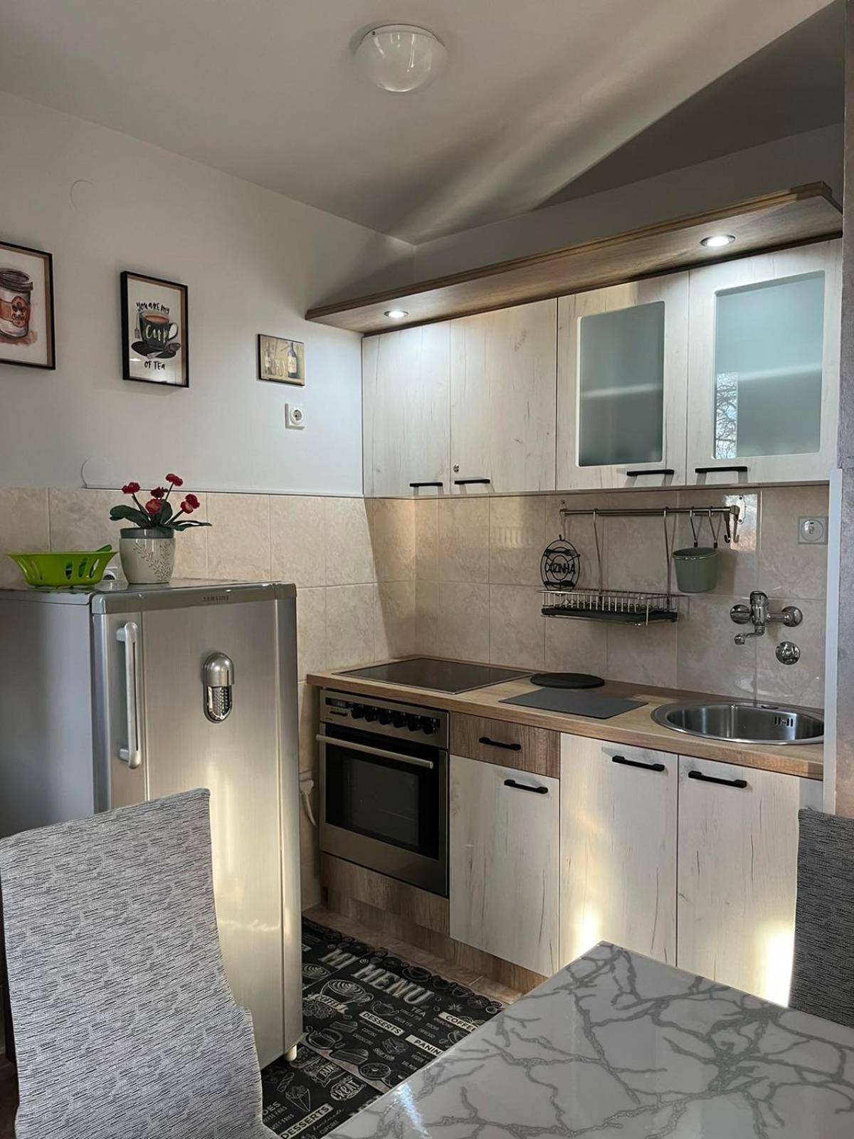 Apartment “megi” *